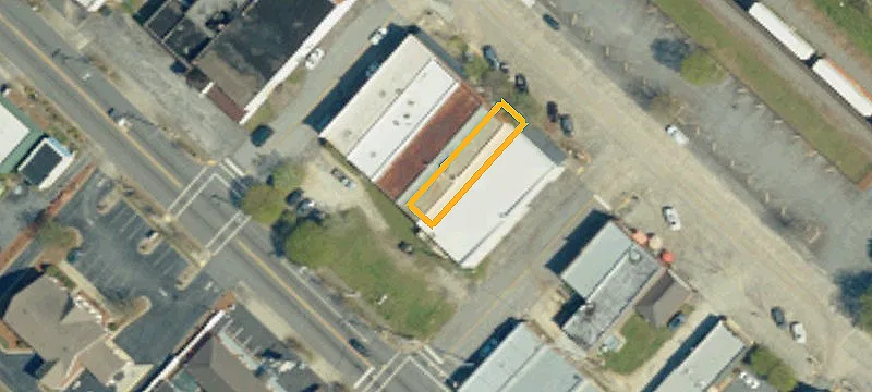 105 Main St