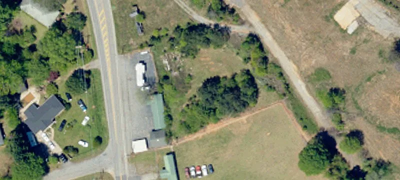 201 Airline Rd