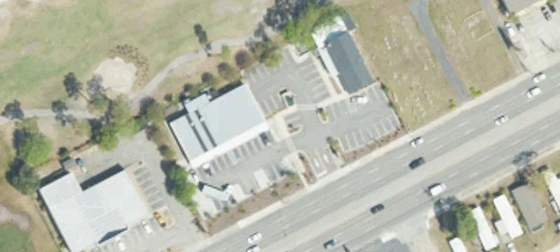2004 Hwy 17th S