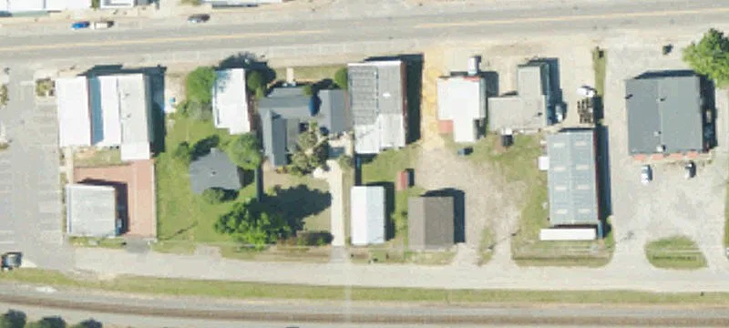 605 Main St