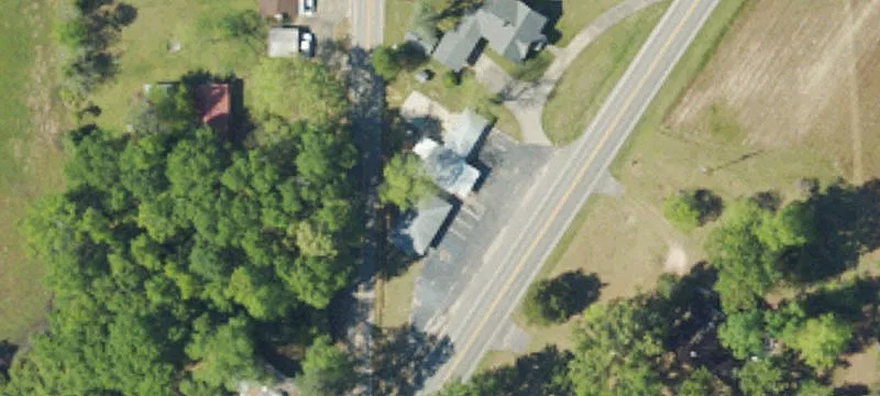 5697 Columbia N Hwy