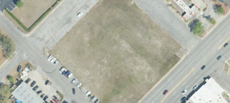 1201 Hwy 17th S