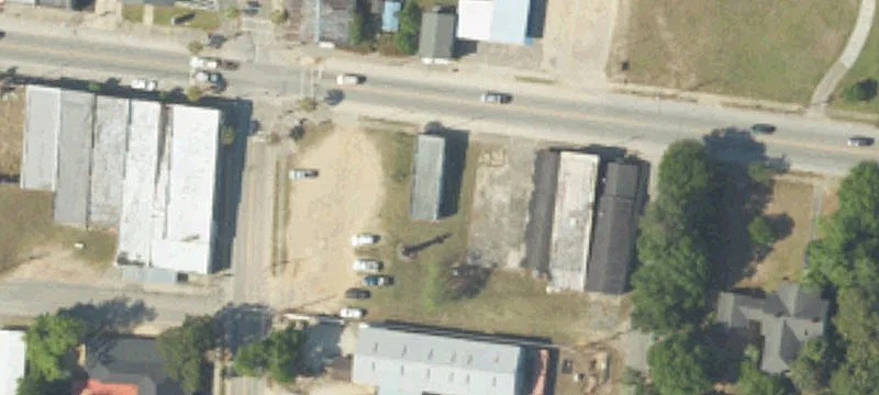 202 Main St
