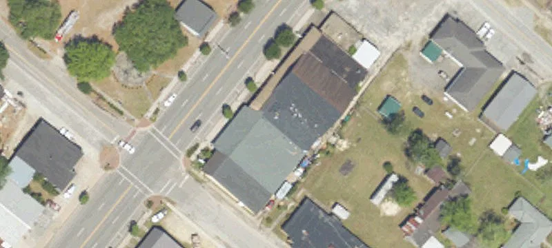 1534 Main St