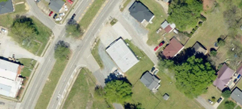 Main St