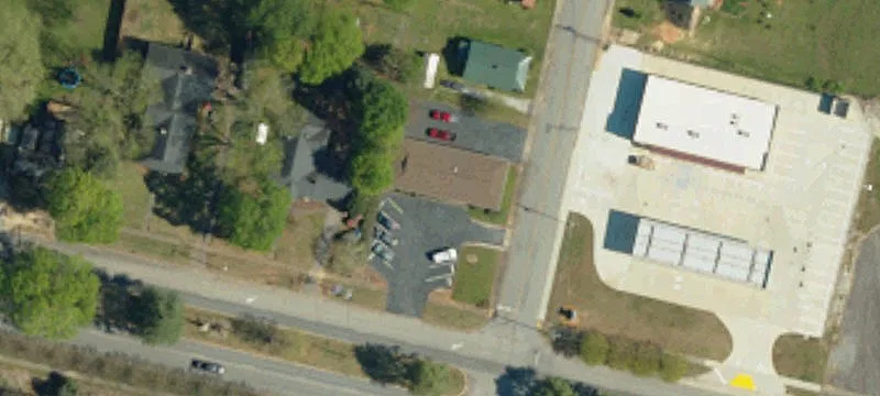 700 Main St