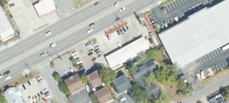 2415 Hwy 17th S