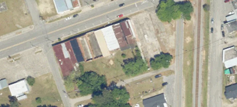 114 Broadway St