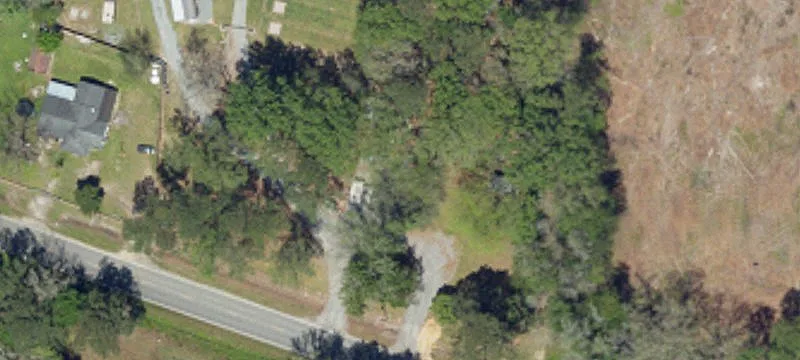 12073 Cottageville Hwy