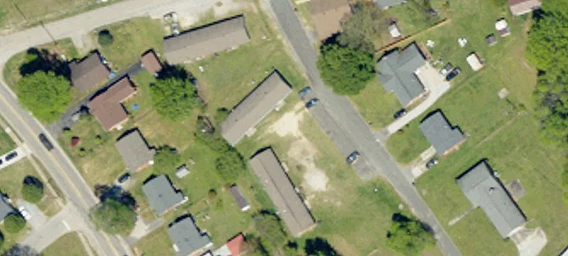 106 Kennedy St