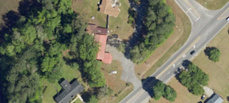 2825 Hwy 19