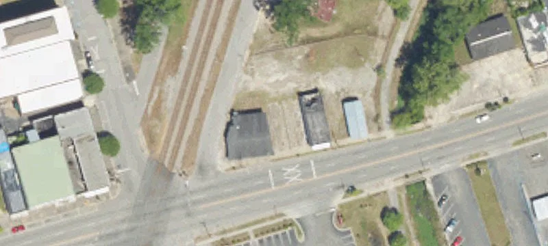 Main St