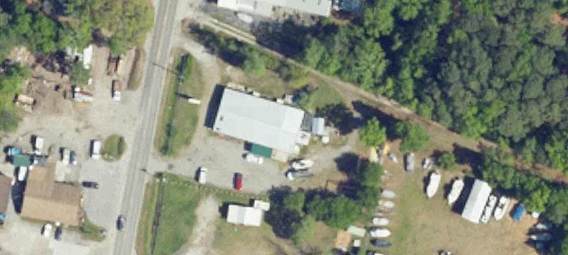 3453 Hwy 17bus
