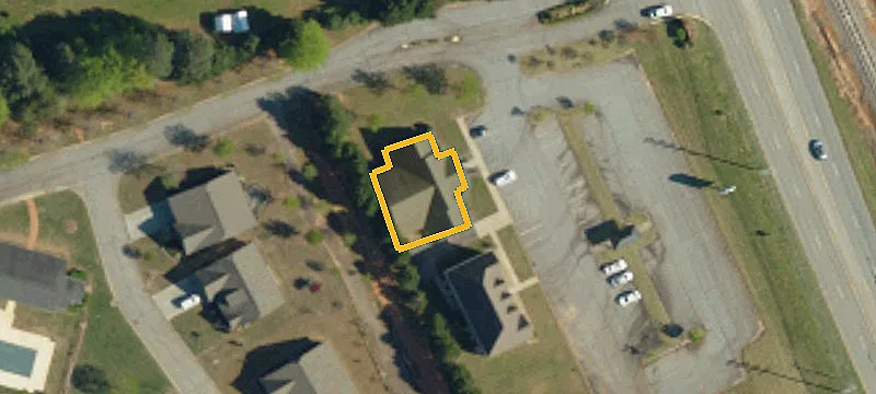 2 Leas Courtyard Dr