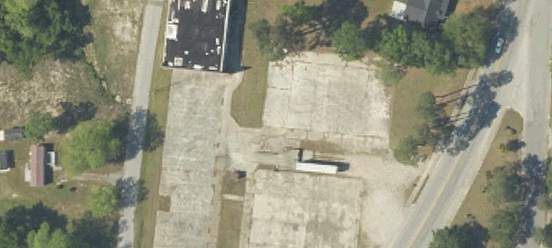 1 Carson St