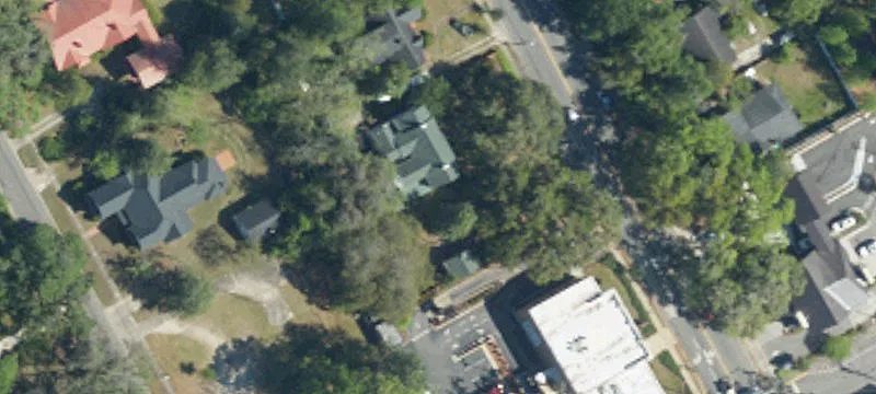 503 Main St