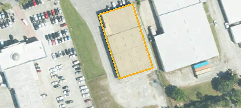 926 Frontage E Rd