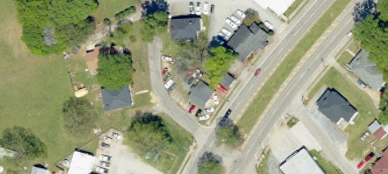 220 Main St