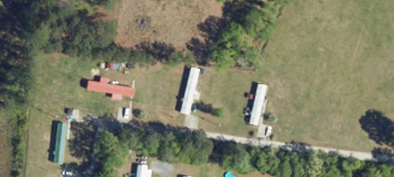 4882 Bosephus Ln
