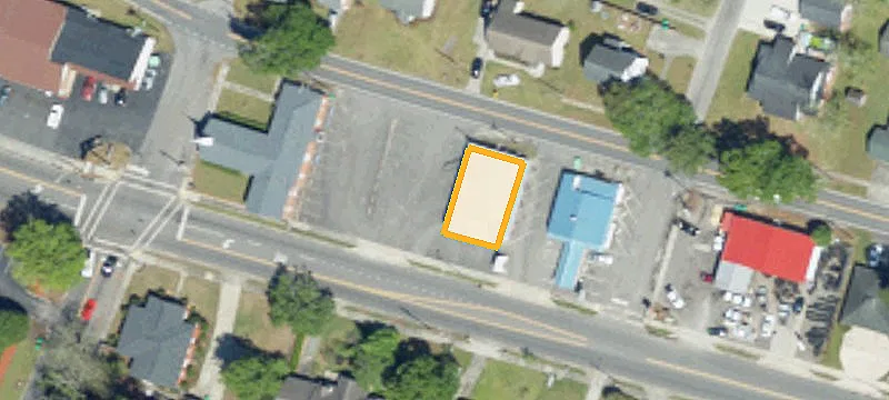 4521 Main St
