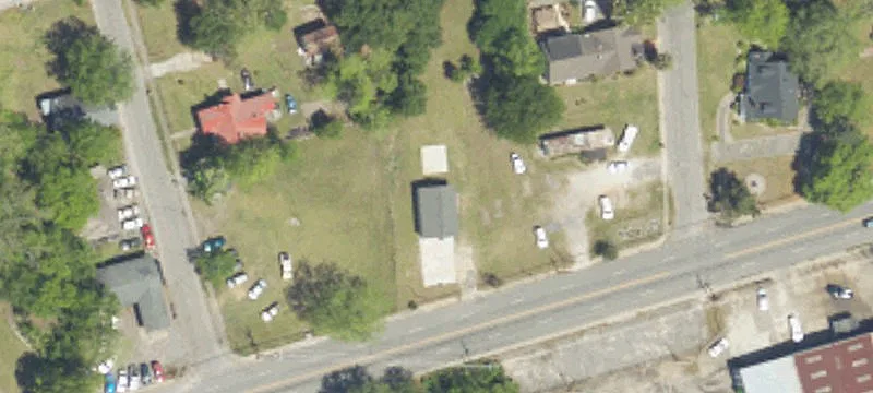 703 Main St