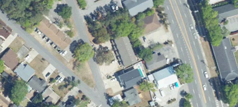 1006 Hunter Ave