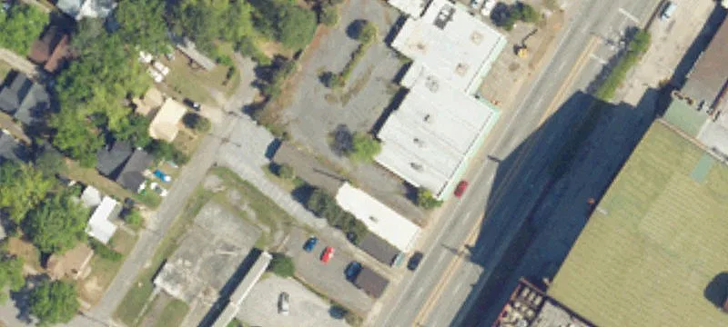 Fraser St