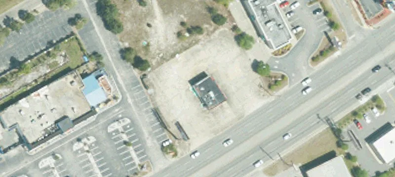 1304 Hwy 17th S