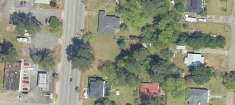 Main St