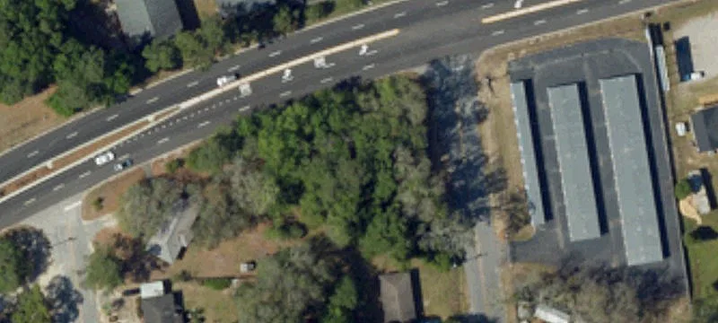 Sniders Hwy At Kiser St