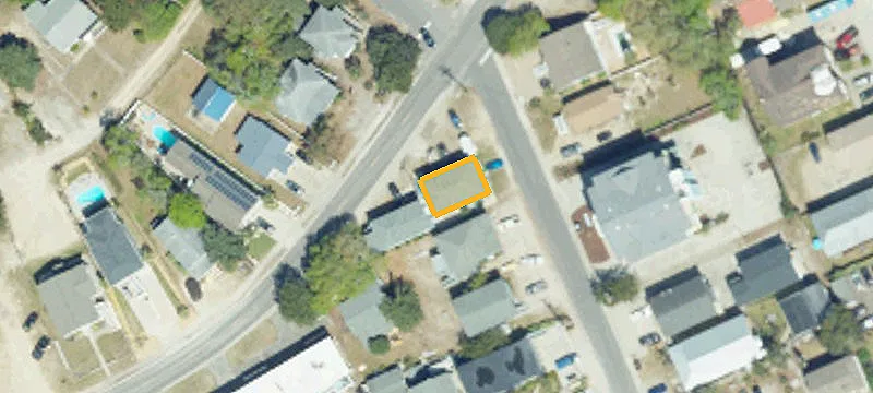 211 2nd S Ave