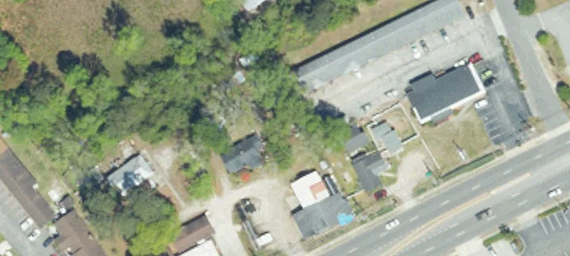 1465 Hwy 17