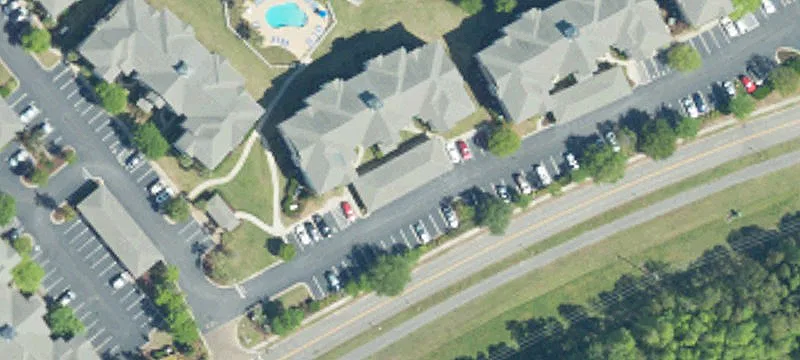 4805 Luster Leaf Cir