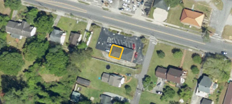 4616 Main St