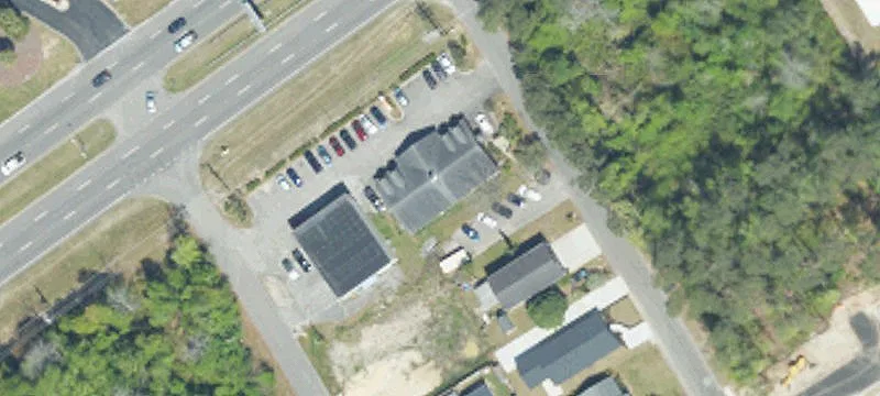 1300 Hwy 17