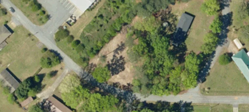 304 Hwy 81st Cir