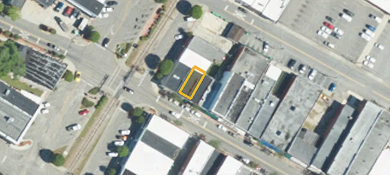 4107 Main St