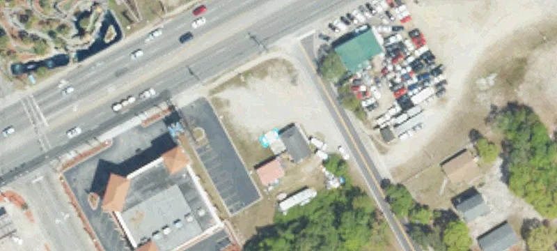 3203 Hwy 17th S