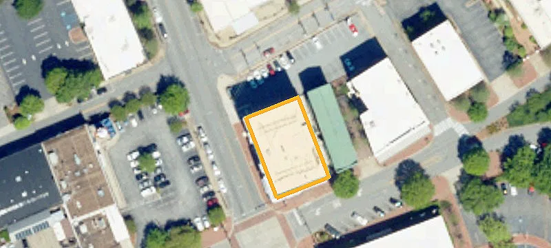 198 Main St