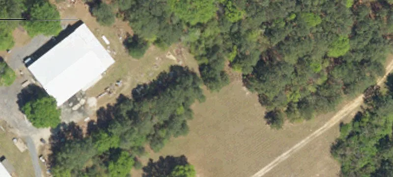 300 Country Clb Rd