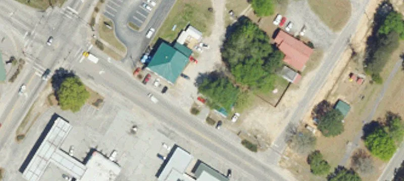 Main St