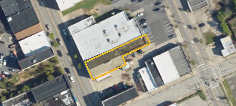 121 Main St