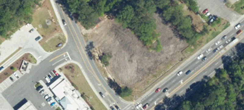 3878 Ladson Rd