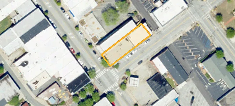 100 Main St