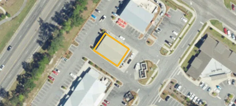 2515 Main St
