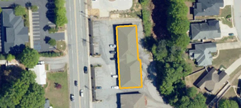 1016 Main St