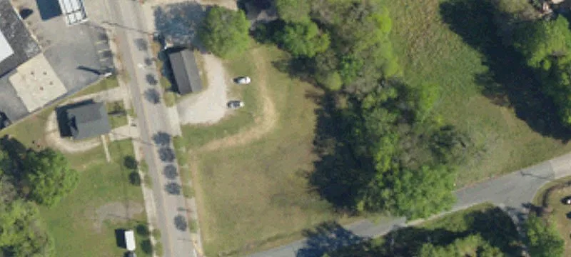 713 Main St