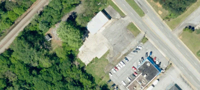 817 Byp 25th NE