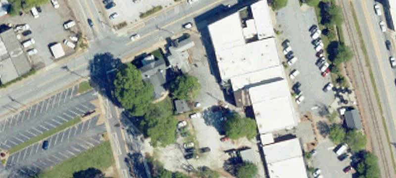 206 Curtis St