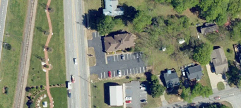Main St